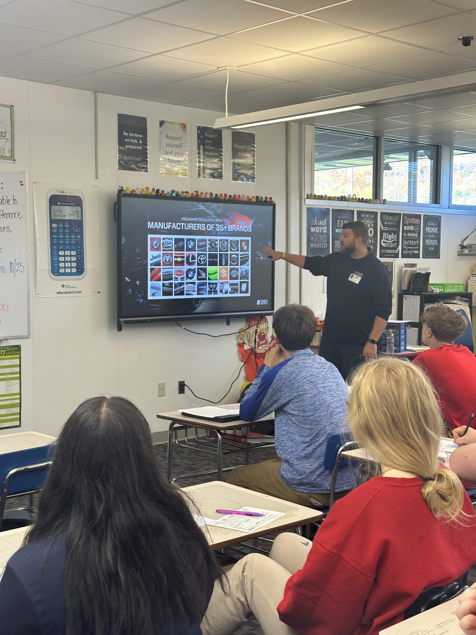 You are currently viewing Carbondale Area Career Exploration Day Inspires Students with Hands-On Learning and Real-World Skills